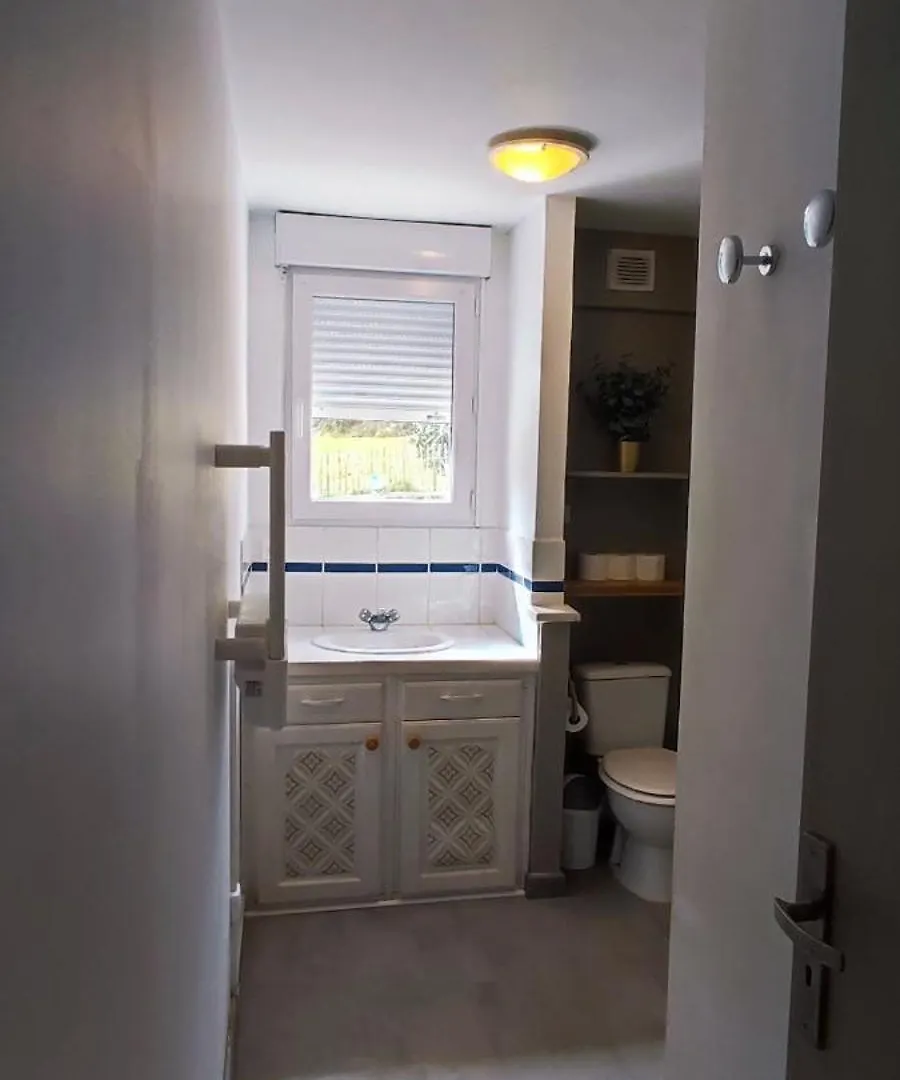 Apartment Logement Lumineux Bord De Foret Aubenas