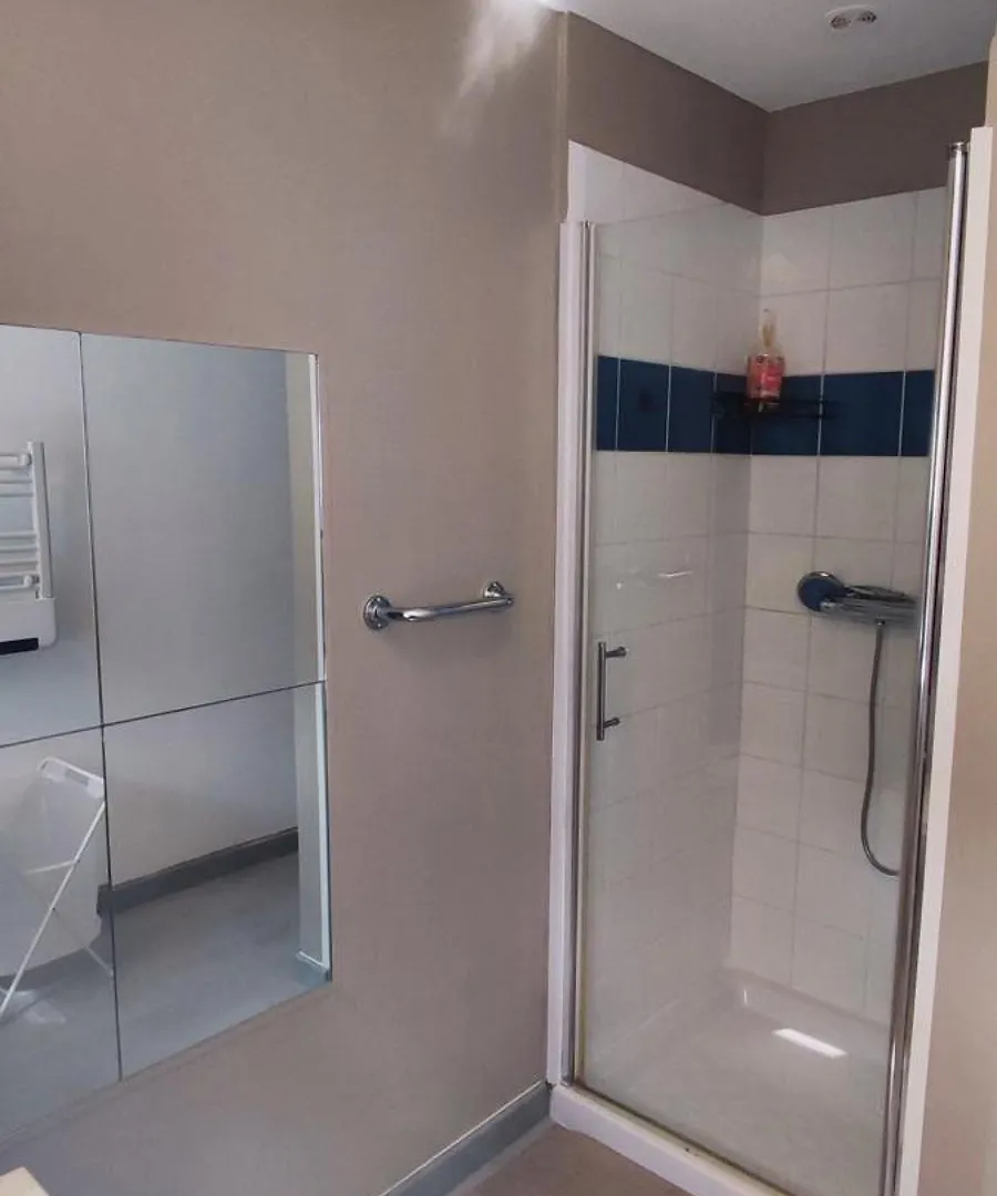 Apartment Logement Lumineux Bord De Foret Aubenas